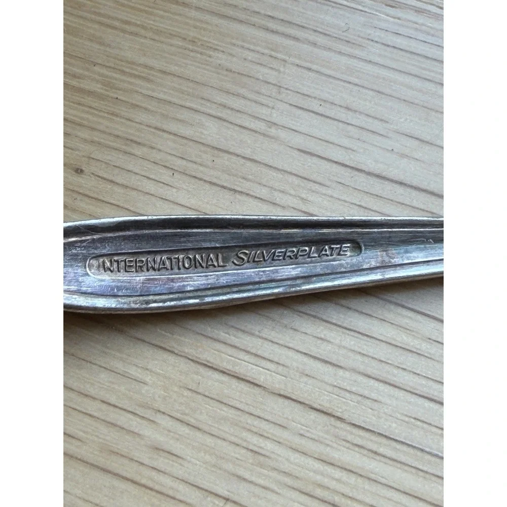 Vintage International Silver Co Silverplate Serving Fork Pierced Spoon 2 Pc Set